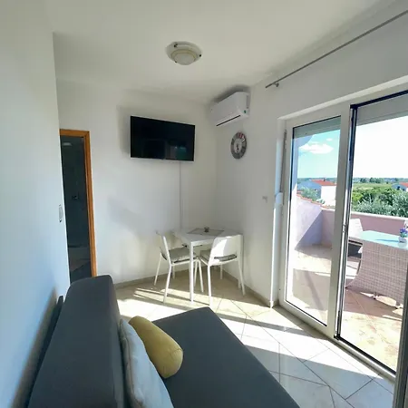 Appartement Maja Vrsi